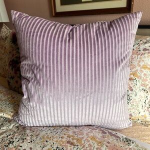 Anthropologie Fiora Ribbed Velvet Throw Pillow (Lavender)